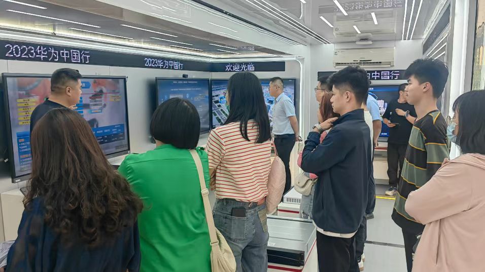 巡展拓市場 | 向下扎根，向外生長